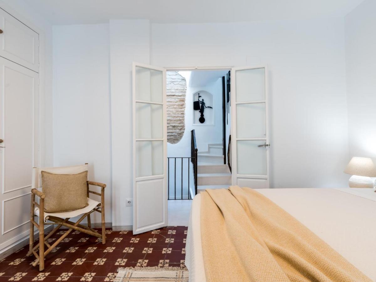 Unique Homes La Juderia Parking & Jacuzzi 세비야 외부 사진